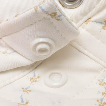 closeups of collar snaps on shirt