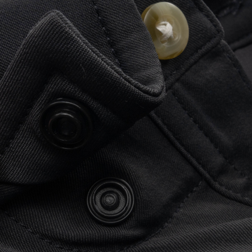 closeup of collar snaps on shirt