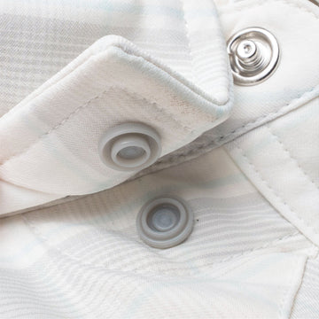 Closeup of collar snaps on collar of shirt