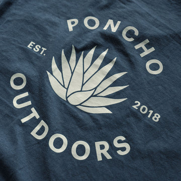 lifestyle photo navy t-shirt back